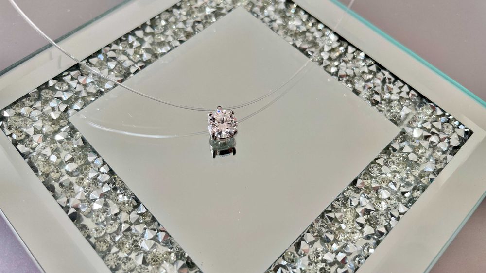 Сребърно колие "Невидима корда" с 1ct Moissanite проба 925 и GRA сертификат