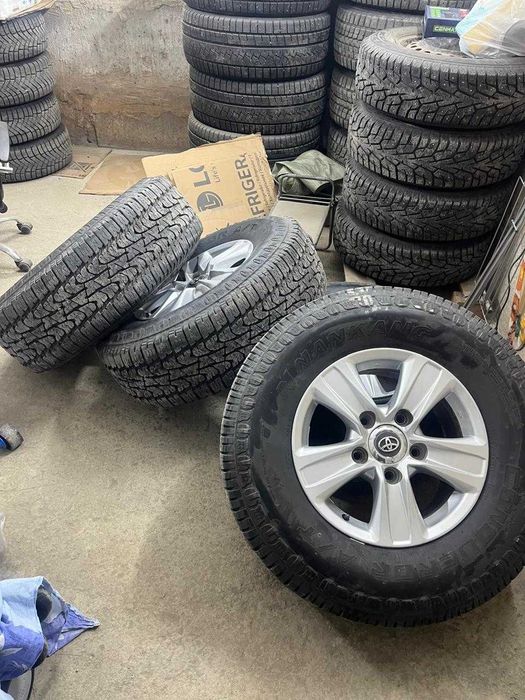 Диски R17 с резиной 285/70/17