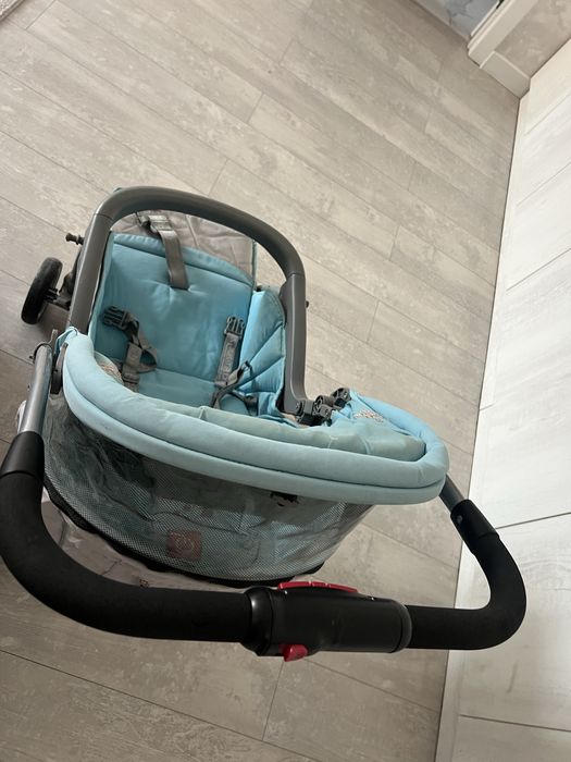 Продаю коляску детскую