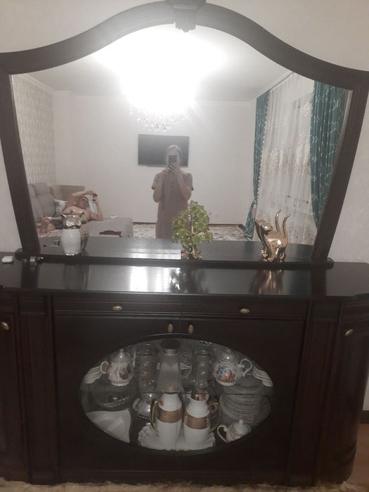 Продам комод для посуды