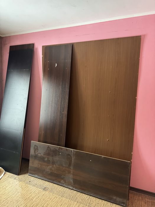 Отдам шкаф купе даром