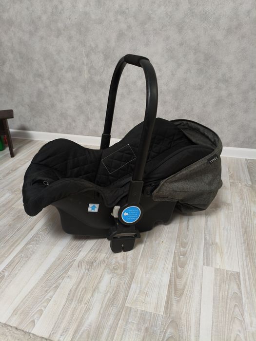 Продам детскую автолюльку