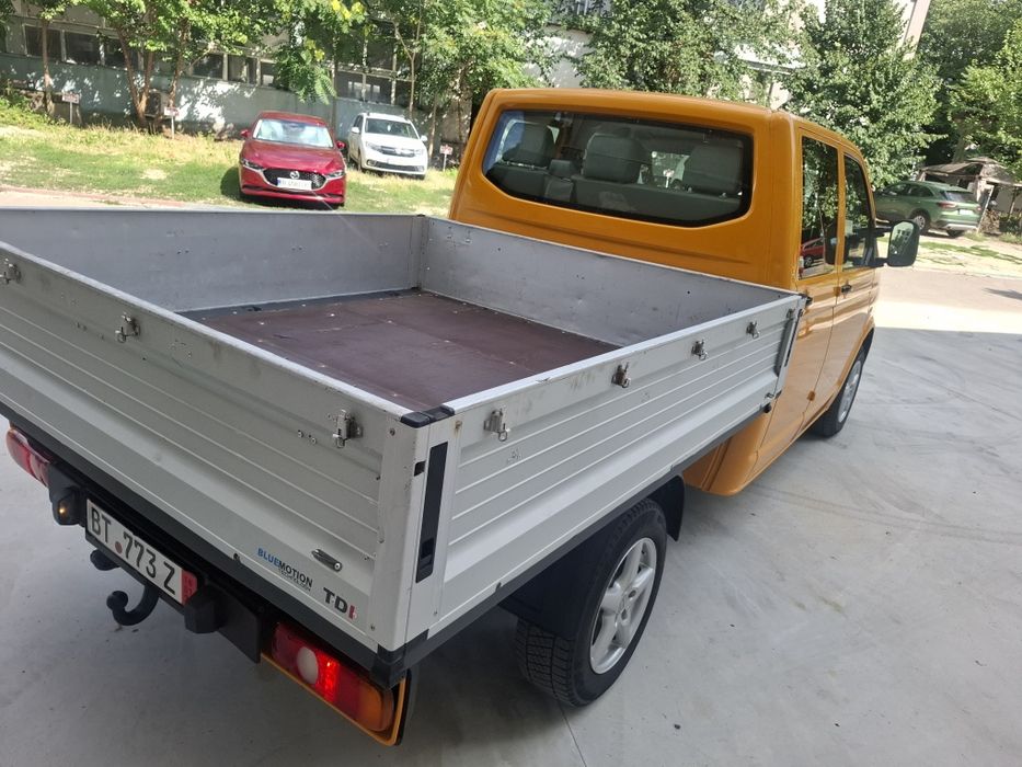 Vw T5 Doka / 2012 / 140 Cp