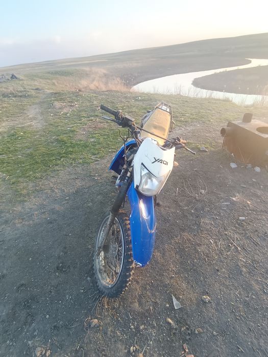 Мотоцикл сатылады YAQI 200 куб