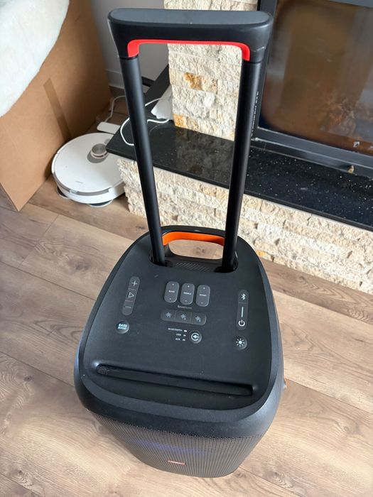 Vand JBL Party Boxa 310