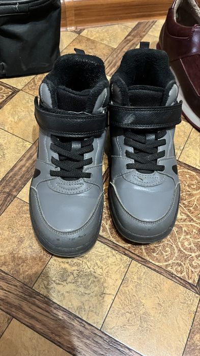 Осение ботинки 33р