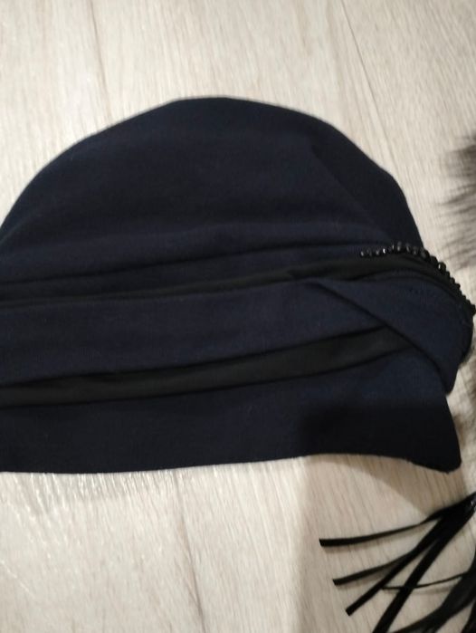 Женские зимние шапки