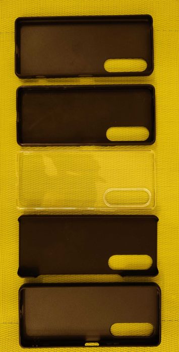 5 huse noi Sony Xperia 1 V