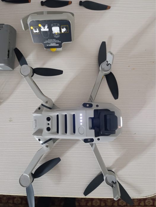 Дрон Dji mini 2 fly more combo