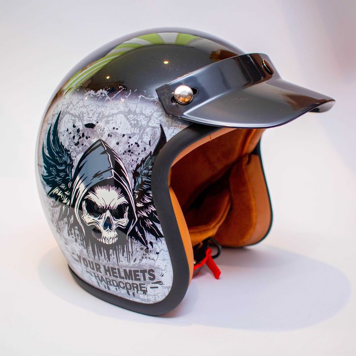 Ретро каска за мотор , чопър , скутер ( Размер М , L , XL )