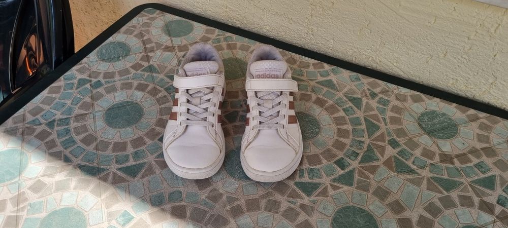 Маратонки"ADIDAS-28,5"