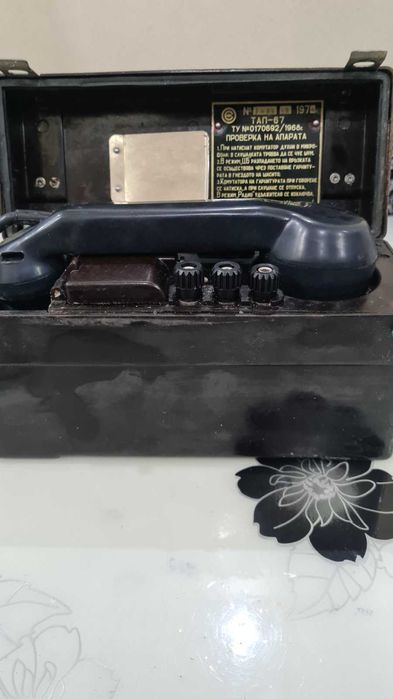 Военни полеви телефони