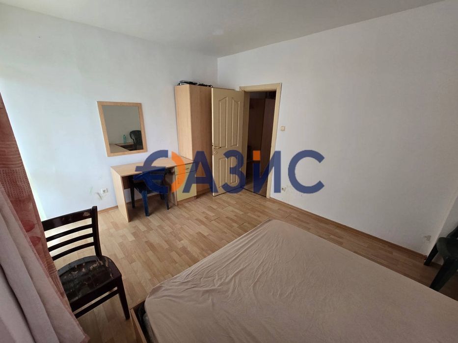 Продава се Двустаен апартамент в к.к. Слънчев бряг - 60 кв.м за 925 €/кв.м - Снимка #2