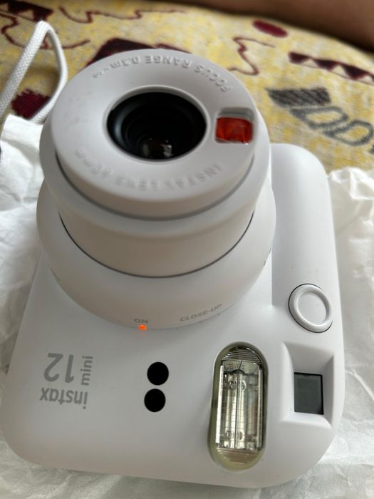 Instax mini 12 (камера) FUJIFILM