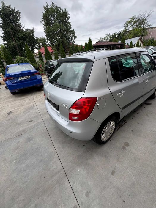 Dezmembram Skoda Fabia 1.4 tdi BNM 2008