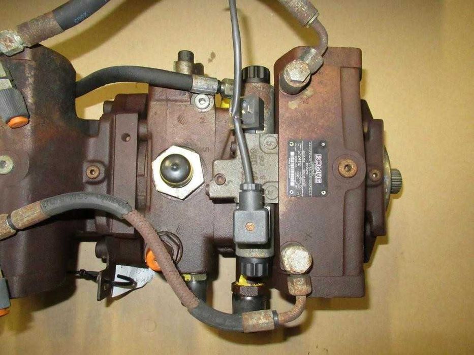 Pompa hidraulica SH originala Bomag A4VG71DA1DT2 pentru BC601