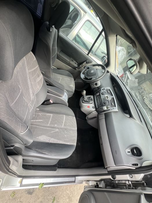 Renault Megane Scenic 2 1.9 НА ЧАСТИ