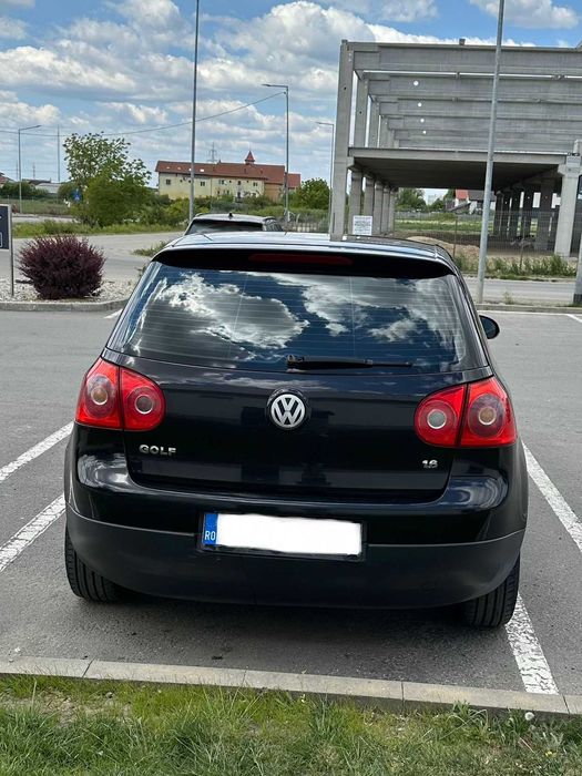 Volkswagen Golf V, 1.6 benzină