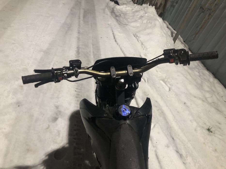 Продам  эндуро зумав