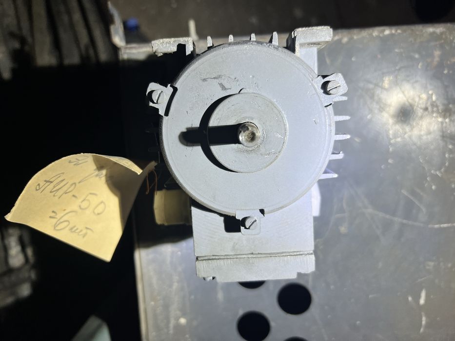 Электродвигатель двигатель 2,2квт