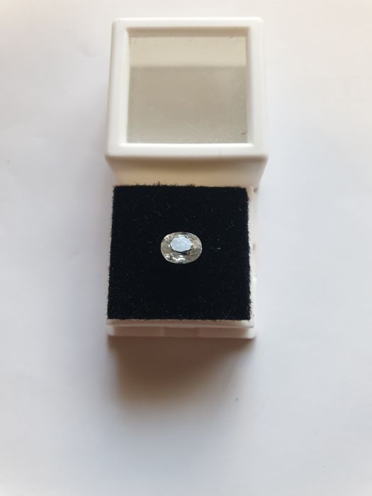 Естествени скъпоценни камъни