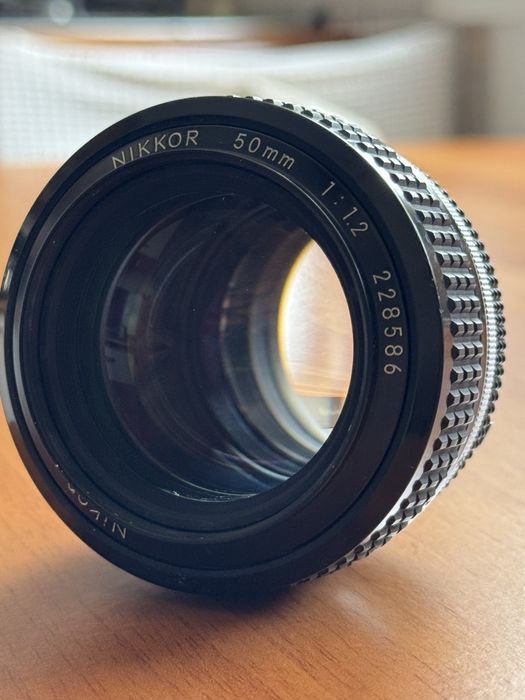 NIKON 50 mm f1.2 manual