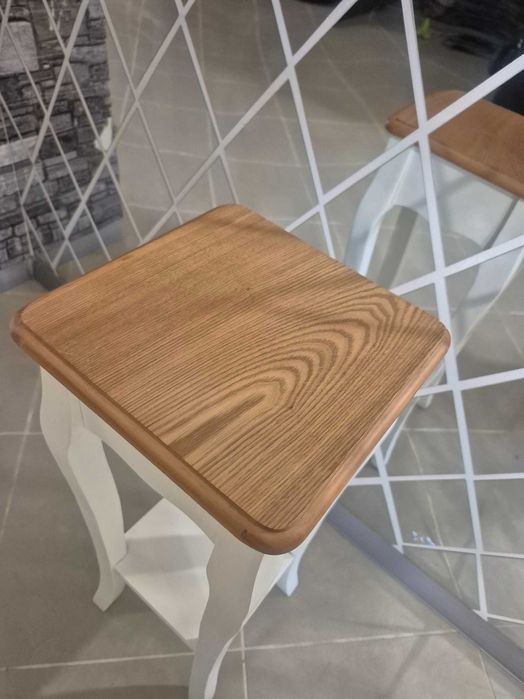 Masuta suport ghiveci flori lemn masiv