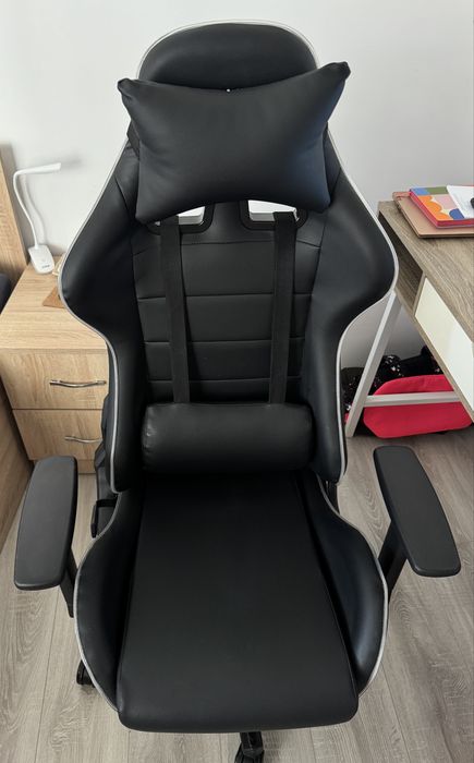 Kring - scaun gaming