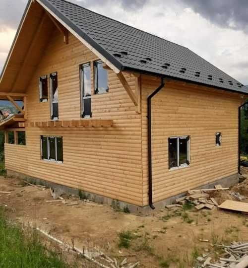 Casa din structura de lemn
