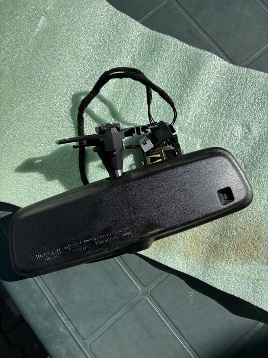 Lizliz0825  Oglinda parbriz cu senzori de ploaie corsa E Tismana • OLX.ro