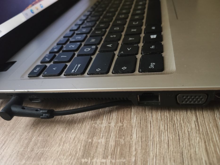 Laptop Asus X540SA