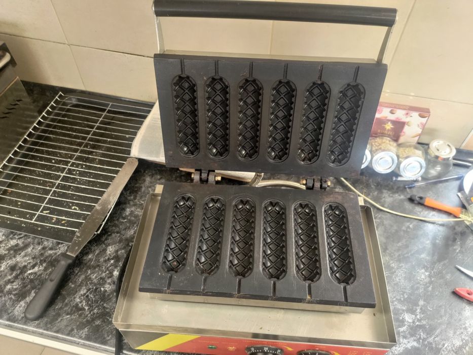 Професионален Гофретник