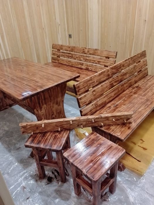 Мебель из дерева