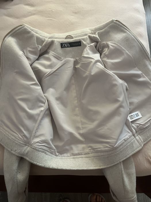 Яке от Зара, Zara