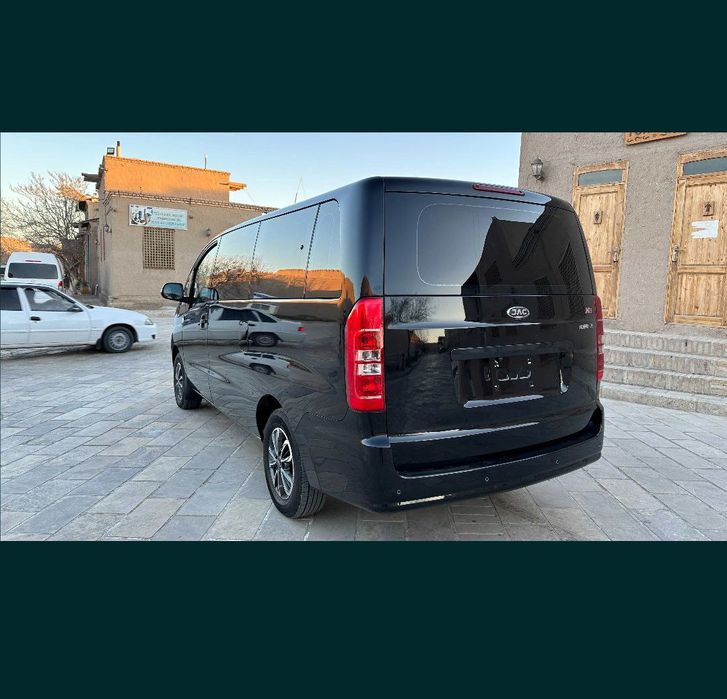 Такси Минивен Jac M3. Комфот машина, 8+1 сиденье