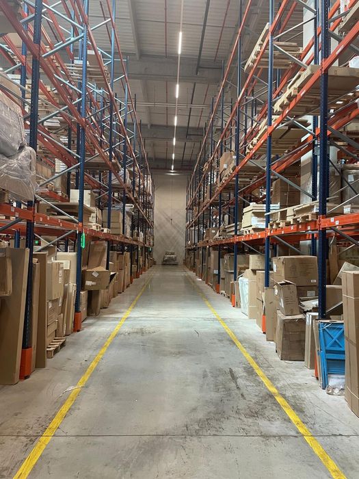 Rafturi paleți industriale second-hand  și noi