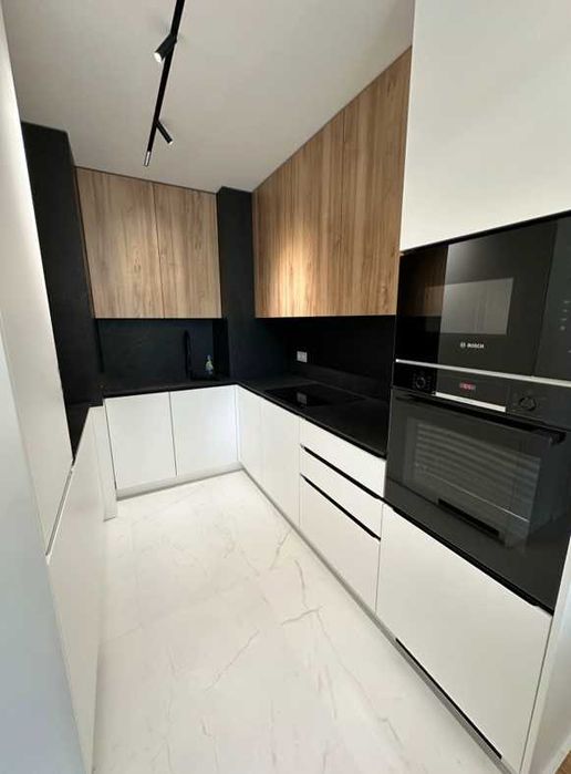 Дава се под наем Двустаен апартамент в София, Дианабад - 103 кв.м за 1100 € - Снимка #3