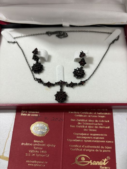 Ожерелье и серьги, серебро