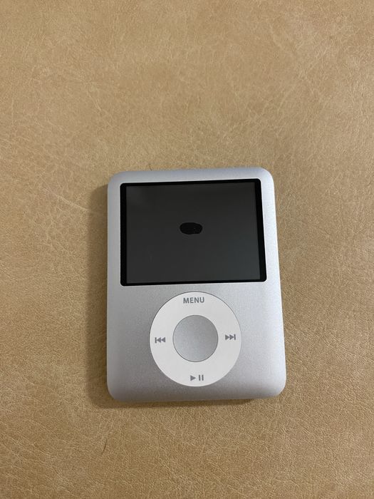 Apple Ipod 3-gen. Brasov • OLX.ro