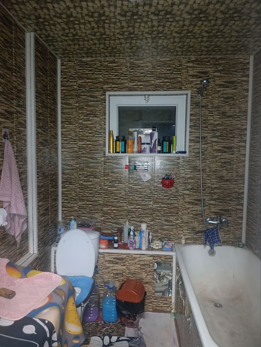 Срочно продается 3 комнатная квартира. Радуга. Этаж 4.