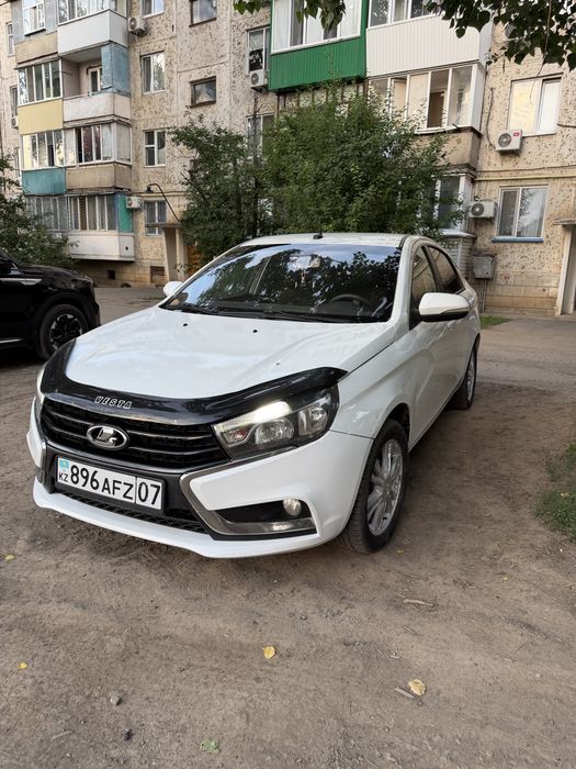 Продам Lada Vesta 2018 год