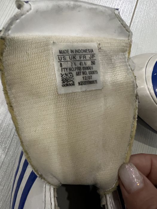 Продам  бутсы Adidas,оригинал