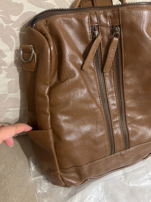 Нова дамска раница