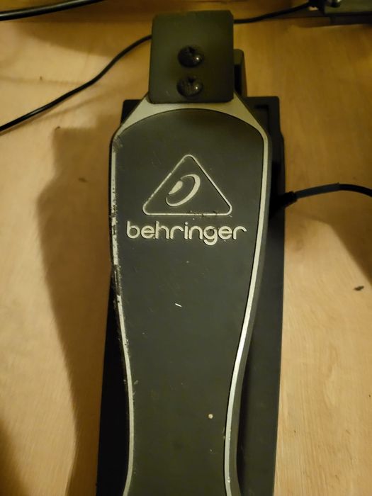 Tobe Behringer HDS240USB