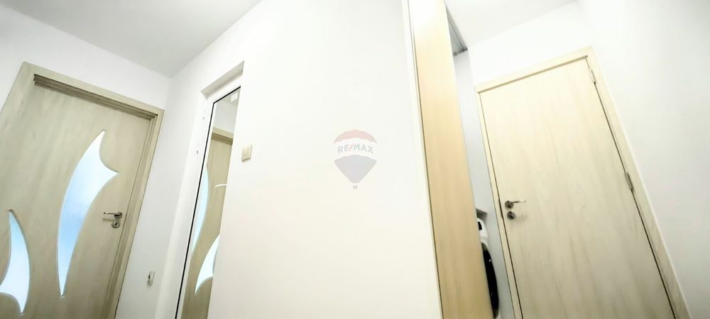 Продава се Двустаен апартамент в Варна, Базар Левски - 38 кв.м за 3419 €/кв.м - Снимка #11