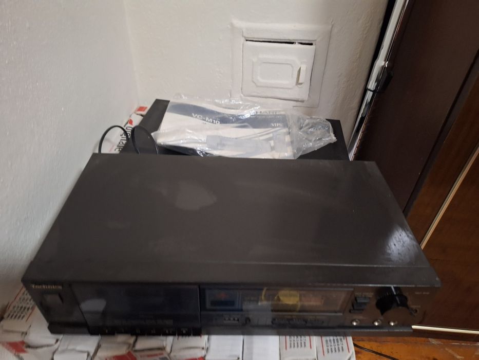 Deck Technics rs250,видео Sharp за части и DVD