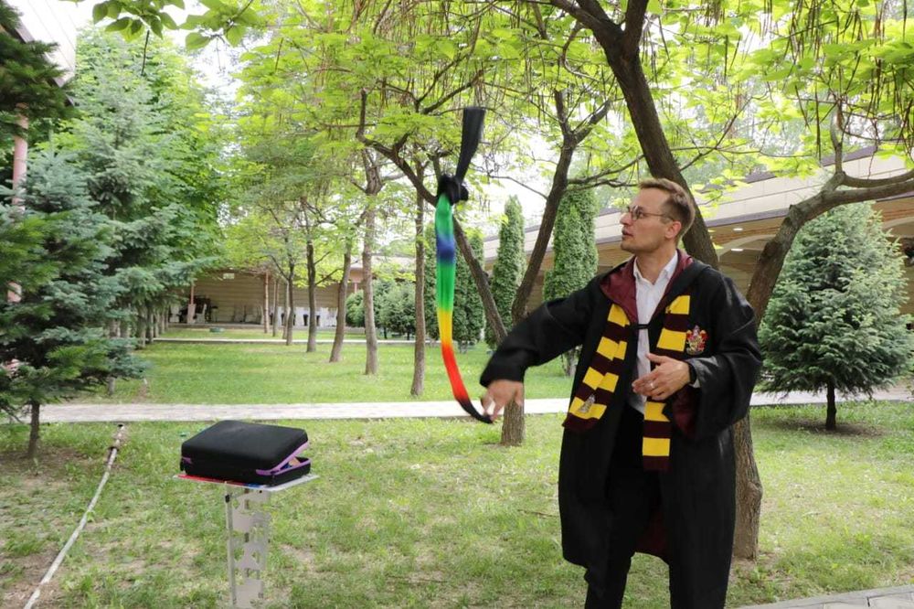 Детский фокусник в Алматы