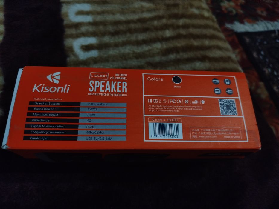 Колонки новые с РГБ