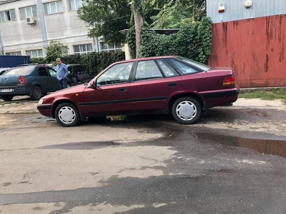 Autoturism Daewoo Espero