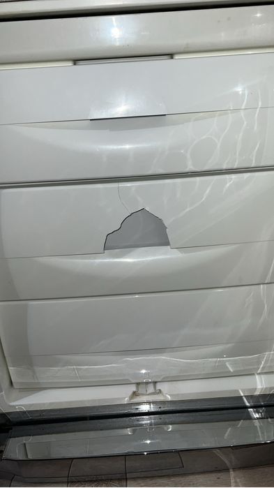 Продаю холодильник